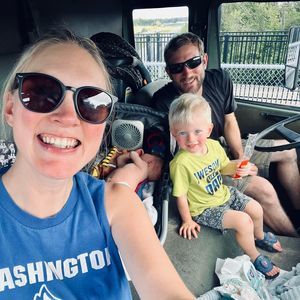 Meet your Posher, April